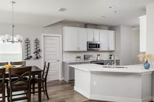 4001 Crockett Ave, Lago Vista, TX 78645 - Photo 5