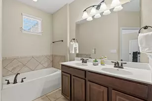 13400 Briarwick Dr, Austin, TX 78729 - Photo 19