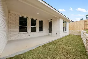 325 Knockout Rose Dr, San Marcos, TX 78666 - Photo 39