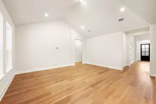 325 Knockout Rose Dr, San Marcos, TX 78666 - Photo 13