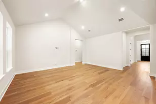 325 Knockout Rose Dr, San Marcos, TX 78666 - Photo 13