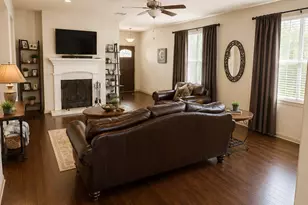 705 Algerita Dr, Georgetown, TX 78628 - Photo 3