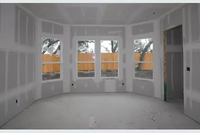 174 Norway Spruce Street, Dripping Springs, TX 78620 - Photo 5