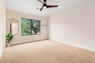 37 Autumn Oaks Dr, The Hills, TX 78738 - Photo 23