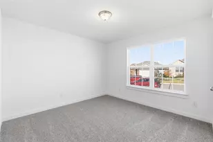 242 Seattle Slew Dr, Jarrell, TX 76537 - Photo 11