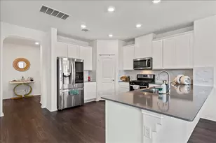 4531 Avellino Dr, Round Rock, TX 78665 - Photo 7