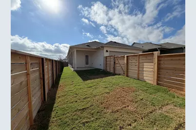 121 Rock Daisy Trail, Hutto, TX 78634 - Photo 9