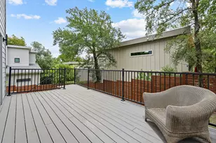1193 E M. Franklin Ave, Austin, TX 78721 - Photo 13