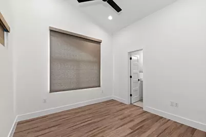 1193 E M Franklin Avenue #1, Austin, TX 78721 - Photo 21