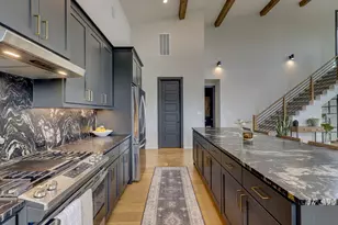 102 N Creek Ct, Bertram, TX 78605 - Photo 13