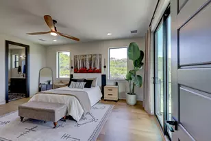 102 N Creek Ct, Bertram, TX 78605 - Photo 17