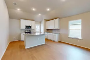 9216 Corvallis Dr, Austin, TX 78747 - Photo 7