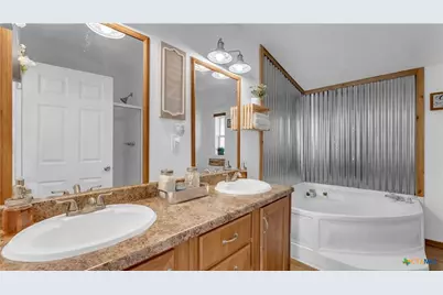 9902 County Road 210, Bertram, TX 78605 - Photo 25