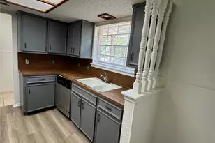 1309 Radam Cir, Austin, TX 78745 - Photo 5