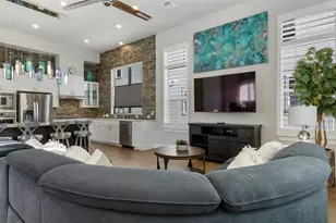 1411 Town Creek Dr, Austin, TX 78741 - Photo 19