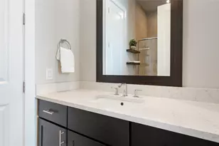 1411 Town Creek Dr, Austin, TX 78741 - Photo 5
