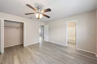 1111 W Rundberg Ln, Austin, TX 78758 - Photo 11