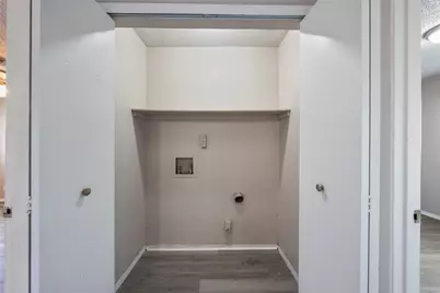 1111 W Rundberg Lane, Austin, TX 78758 - Photo 9