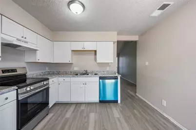 1111 W Rundberg Lane, Austin, TX 78758 - Photo 3