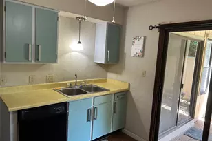 9509 Blue Creek Ln, Austin, TX 78758 - Photo 5