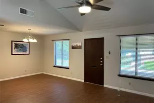 9509 Blue Creek Ln, Austin, TX 78758 - Photo 27
