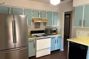 9509 Blue Creek Ln, Austin, TX 78758 - Photo 7