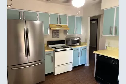9509 Blue Creek Lane, Austin, TX 78758 - Photo 9