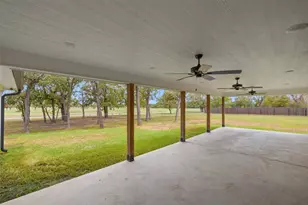 1017 County Road 229 Rd, Giddings, TX 78942 - Photo 27