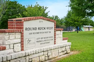 1700 E Messick Loop, Round Rock, TX 78681 - Photo 39