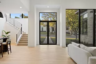 607 Westbrook Dr, Austin, TX 78746 - Photo 9