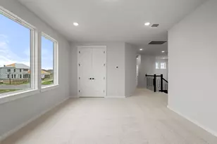 108 Bloomington Loop, Hutto, TX 78634 - Photo 35