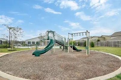 8214 Cottage Rose Drive, Austin, TX 78744 - Photo 35