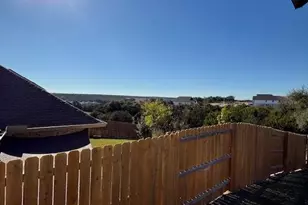 1432 Ridge Runner Dr, Georgetown, TX 78628 - Photo 27