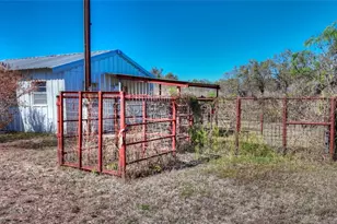 204 Lagitos Ln, Llano, TX 78643 - Photo 19