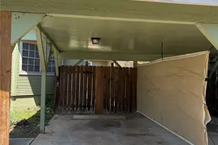 1404 Andra Ln, San Marcos, TX 78666 - Photo 17