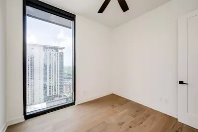 84 East Avenue #3409, Austin, TX 78701 - Photo 9