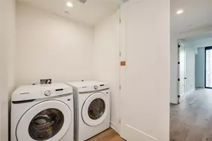 84 East Ave, Austin, TX 78701 - Photo 11