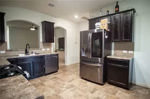 6912 Plains Crest Dr, Del Valle, TX 78617 - Photo 5