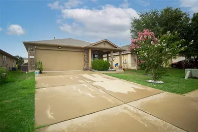 6912 Plains Crest Drive, Del Valle, TX 78617 - Photo 3