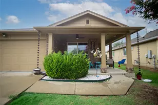 6912 Plains Crest Dr, Del Valle, TX 78617 - Photo 1