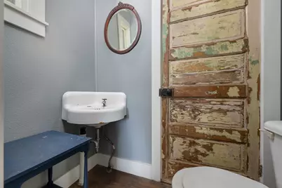916 N Avenue E Avenue E, Shiner, TX 77984 - Photo 15