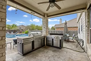 16902 Brewer Blackbird Dr, Pflugerville, TX 78660 - Photo 3