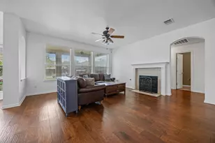 16902 Brewer Blackbird Dr, Pflugerville, TX 78660 - Photo 9