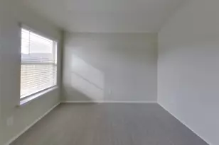 1152 Ibis Falls Loop, Jarrell, TX 76537 - Photo 9