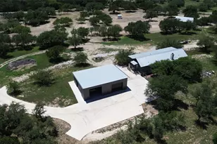 496 Middleton Rd, Spicewood, TX 78669 - Photo 37