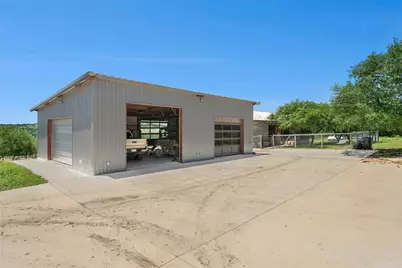 496 Middleton Road, Spicewood, TX 78669 - Photo 35