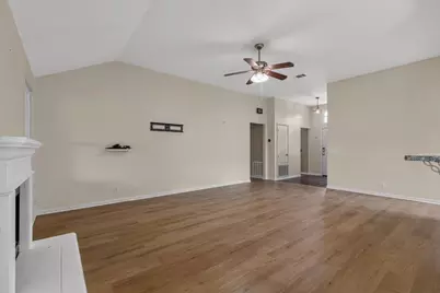 206 Evergreen Circle, Georgetown, TX 78626 - Photo 11
