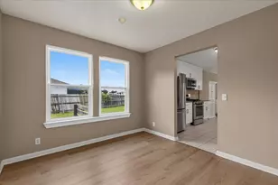 206 Evergreen Cir, Georgetown, TX 78626 - Photo 9