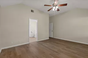 206 Evergreen Cir, Georgetown, TX 78626 - Photo 13