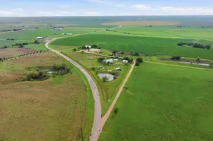 1000 Co Rd 458, Coupland, TX 78615 - Photo 37